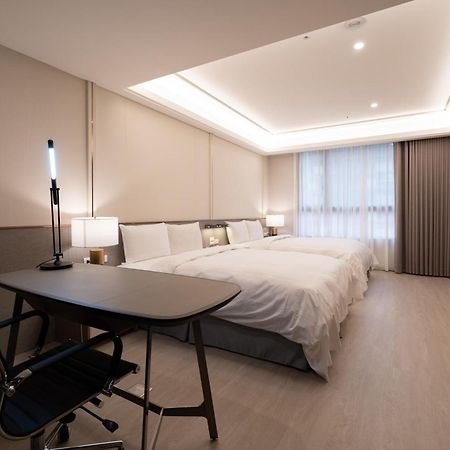 He Ti Hotel Tajping Kültér fotó